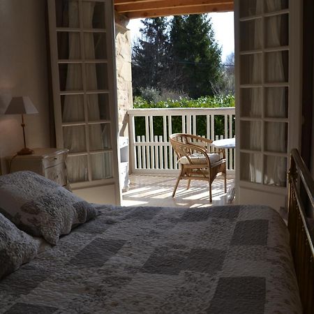 Bed and Breakfast La Voureyline Saint-Antoine  Zimmer foto