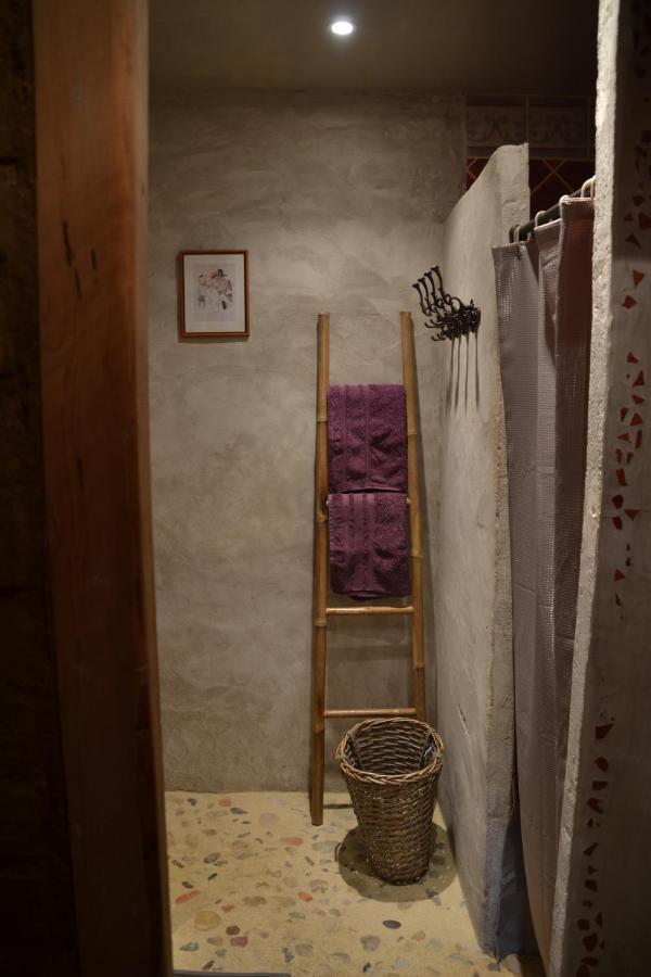 Bed and Breakfast La Voureyline Saint-Antoine  Exterior foto