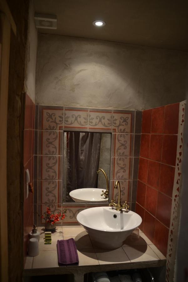 Bed and Breakfast La Voureyline Saint-Antoine  Exterior foto