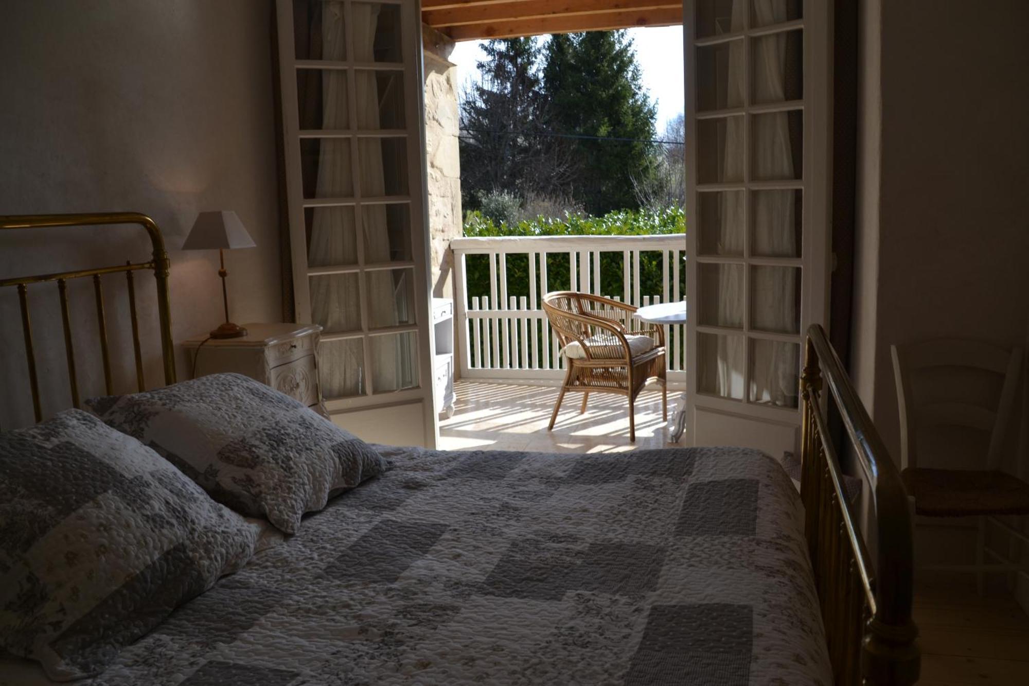 Bed and Breakfast La Voureyline Saint-Antoine  Zimmer foto